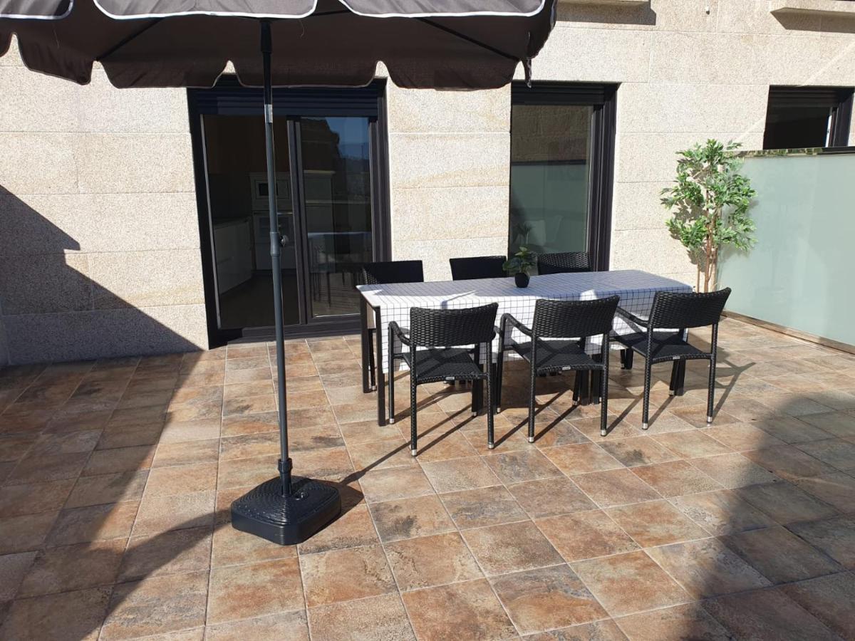 Apartamentos O Grove Centro Экстерьер фото